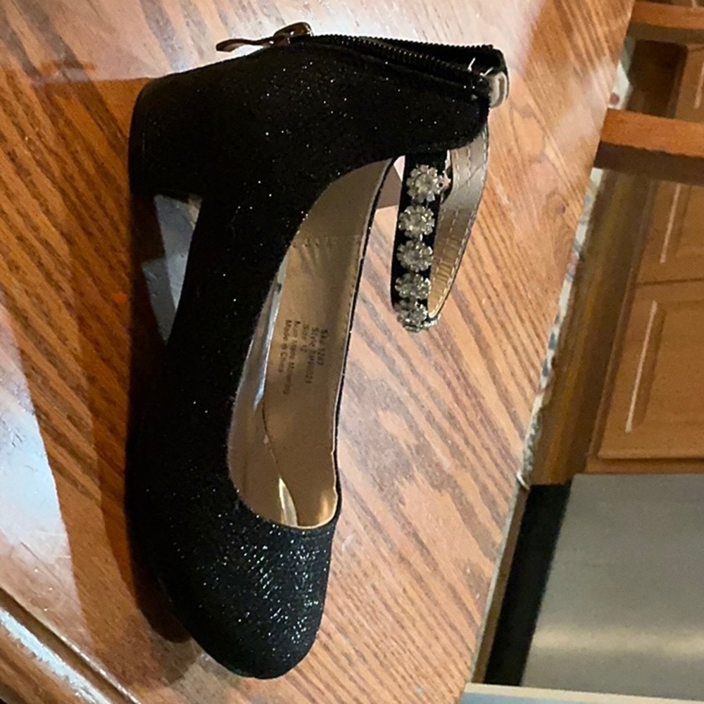 Girls Dress Shoes